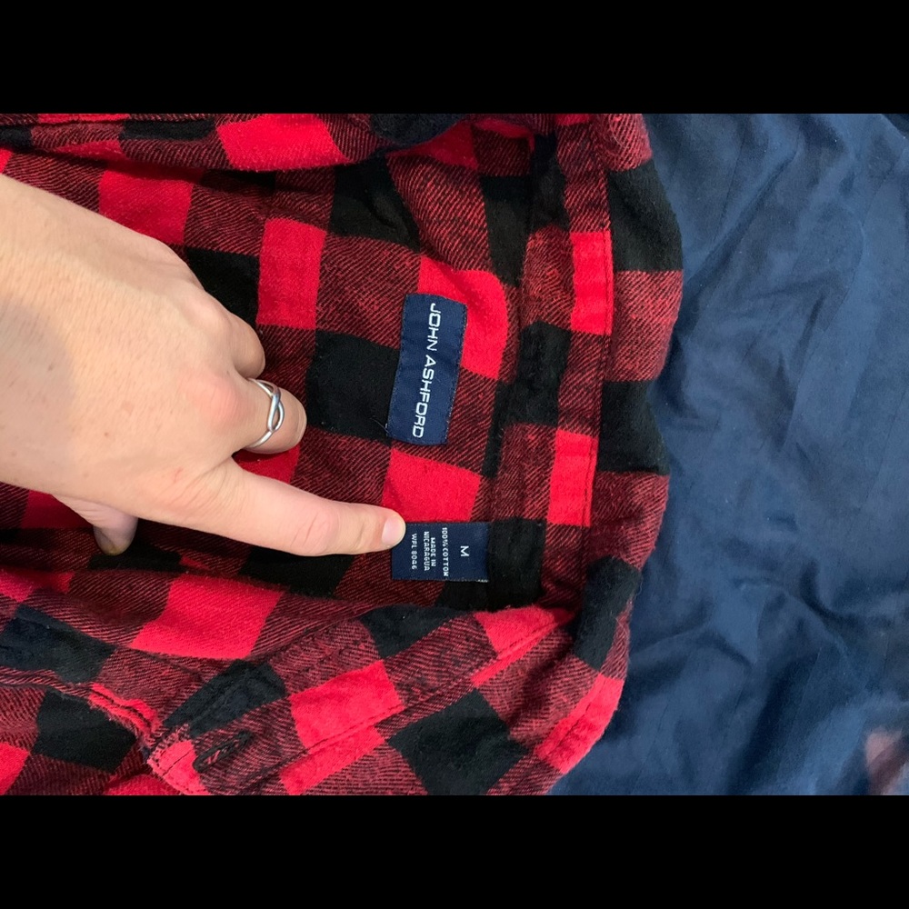 Comfy flannel - Picture 2 of 2